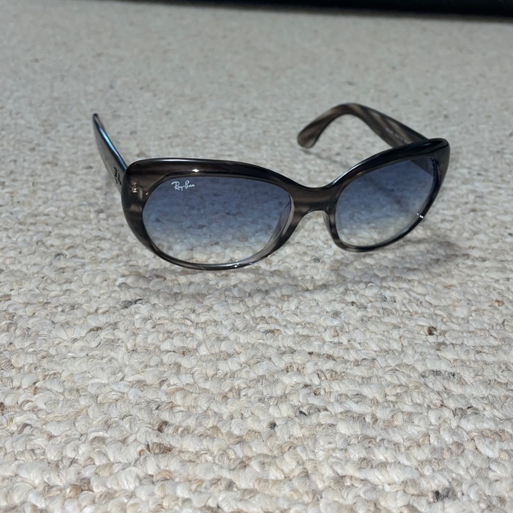 Ray ban sunglasses